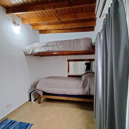 Casa Ana, Departamento Amplio A 20 ' Aeropuerto Leilighet Luis Guillon Eksteriør bilde